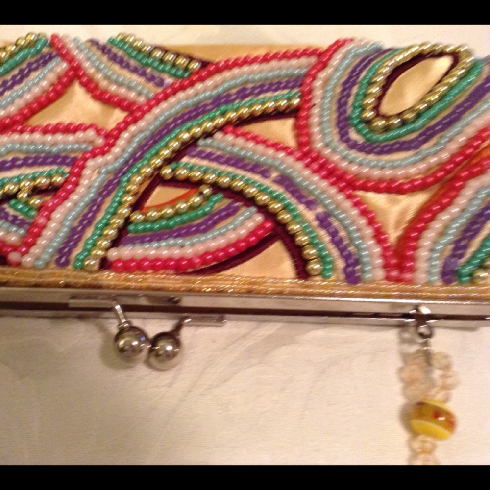 Purse - Picture 2 of 3
